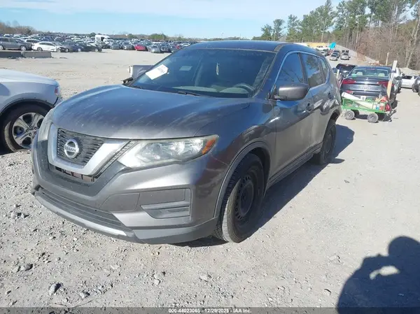 5N1AT2MN0HC789253 2017 NISSAN ROGUE - Image 2