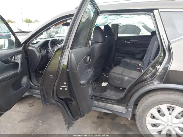5N1AT2MN1HC741731 2017 NISSAN ROGUE - Image 8