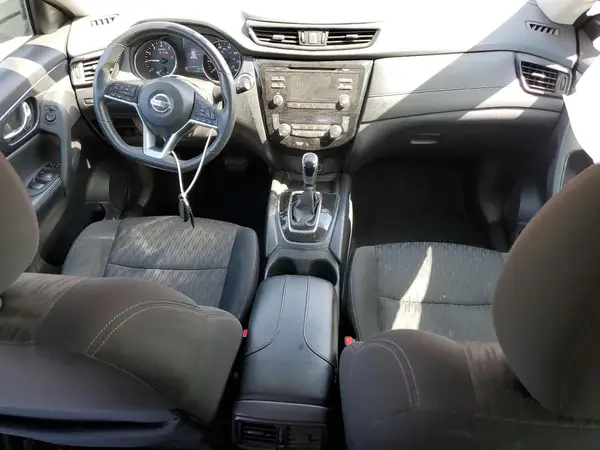 5N1AT2MN1HC791156 2017 NISSAN ROGUE - Image 8