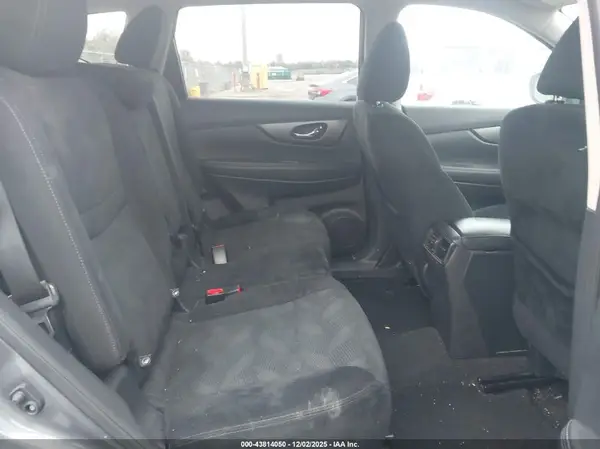5N1AT2MN2GC884606 2016 NISSAN ROGUE - Image 8