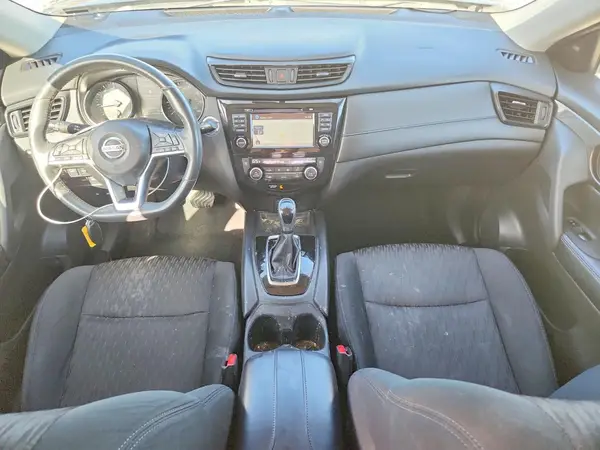 5N1AT2MN2HC772583 2017 NISSAN ROGUE - Image 8