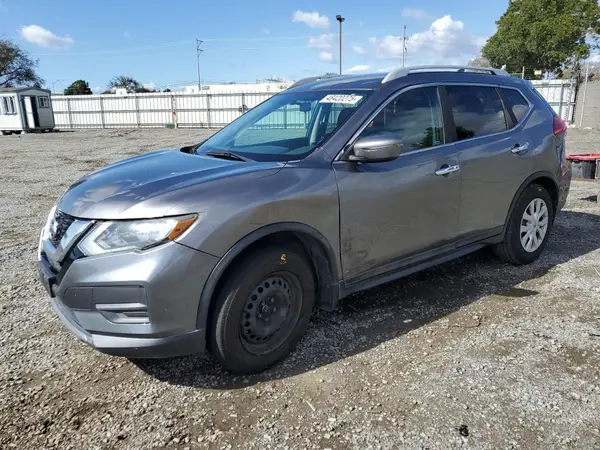 5N1AT2MN2HC776830 2017 NISSAN ROGUE - Image 1