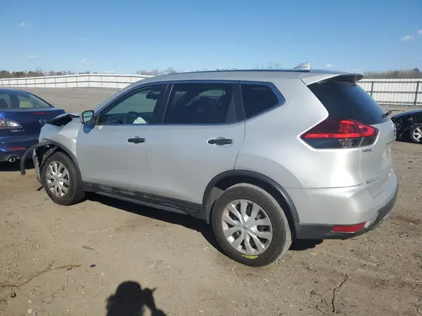 5N1AT2MN2HC825475 2017 NISSAN ROGUE - Image 2