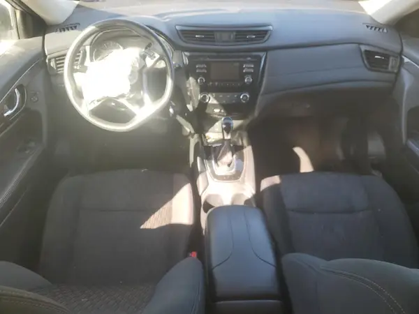 5N1AT2MN2HC825475 2017 NISSAN ROGUE - Image 8