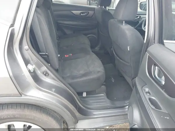 5N1AT2MN3GC925809 2016 NISSAN ROGUE - Image 8