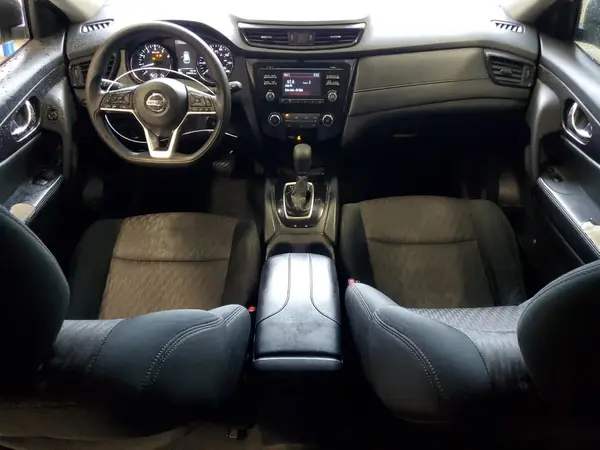 5N1AT2MN3HC731282 2017 NISSAN ROGUE - Image 8