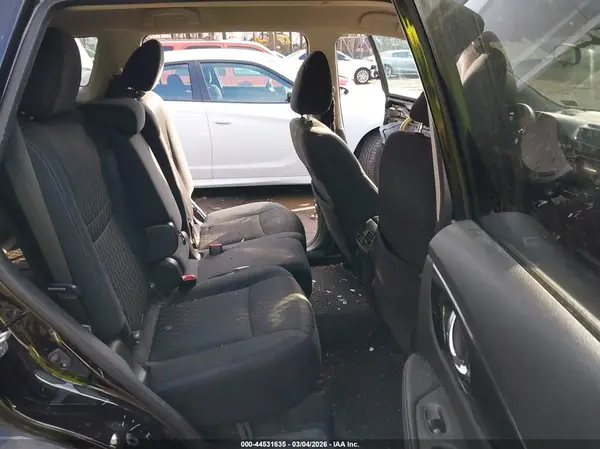 5N1AT2MN3HC823251 2017 NISSAN ROGUE - Image 8