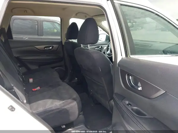 5N1AT2MN4GC809812 2016 NISSAN ROGUE - Image 8