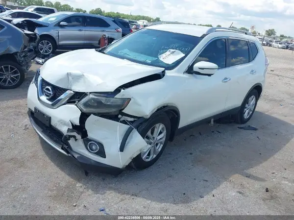 5N1AT2MN4GC816842 2016 NISSAN ROGUE - Image 2