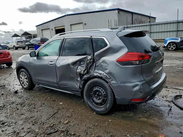 5N1AT2MN4HC739942 2017 NISSAN ROGUE - Image 2