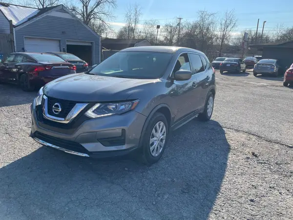 5N1AT2MN4HC812436 2017 NISSAN ROGUE - Image 2