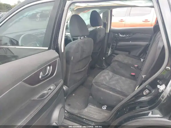 5N1AT2MN5GC849719 2016 NISSAN ROGUE - Image 8