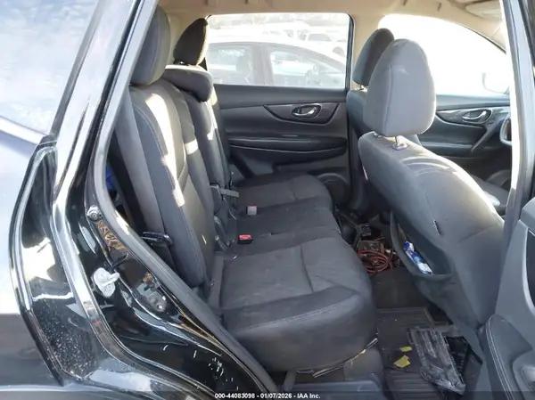 5N1AT2MN5HC731980 2017 NISSAN ROGUE - Image 8