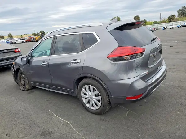 5N1AT2MN5HC741828 2017 NISSAN ROGUE - Image 2