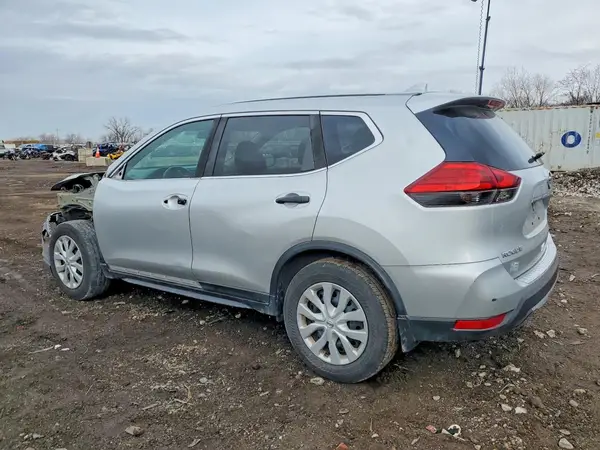 5N1AT2MN5HC742624 2017 NISSAN ROGUE - Image 2