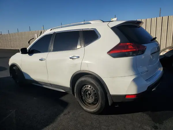 5N1AT2MN5HC786770 2017 NISSAN ROGUE - Image 2