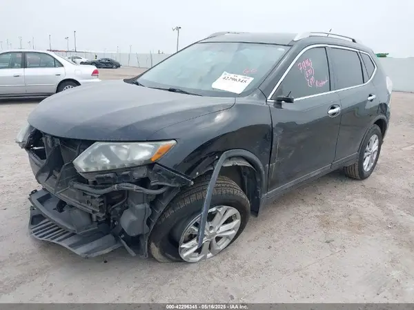 5N1AT2MN6GC738774 2016 NISSAN ROGUE - Image 2