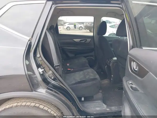 5N1AT2MN6GC738774 2016 NISSAN ROGUE - Image 8
