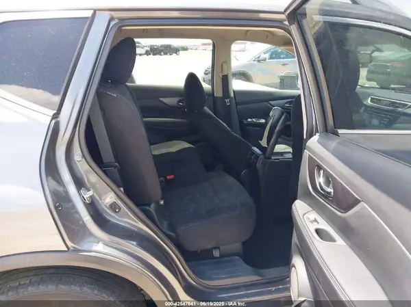 5N1AT2MN6GC809441 2016 NISSAN ROGUE - Image 8