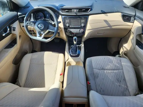 5N1AT2MN6HC823888 2017 NISSAN ROGUE - Image 8