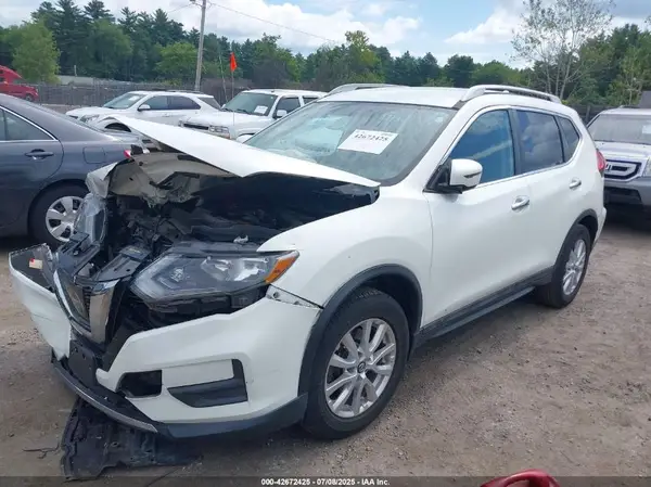 5N1AT2MN6HC840934 2017 NISSAN ROGUE - Image 2