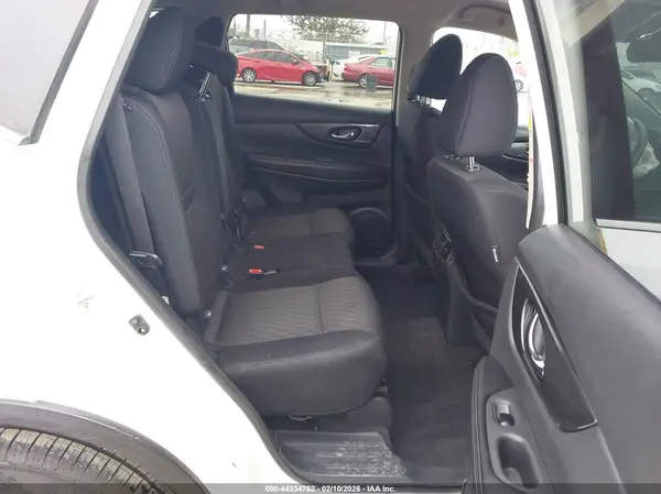 5N1AT2MN6HC842103 2017 NISSAN ROGUE - Image 8