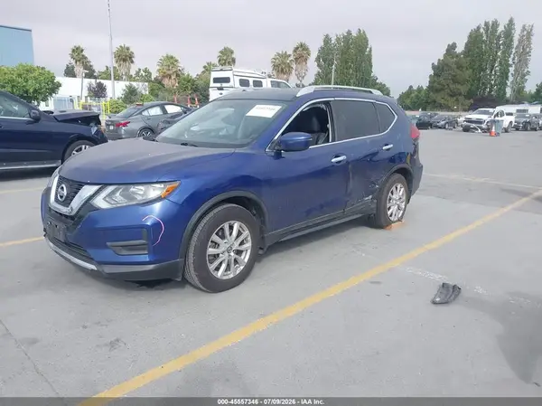 5N1AT2MN8HC730175 2017 NISSAN ROGUE - Image 2