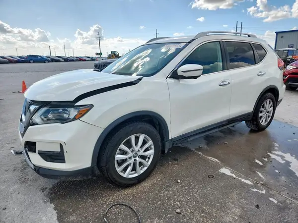 5N1AT2MN8HC830759 2017 NISSAN ROGUE - Image 1
