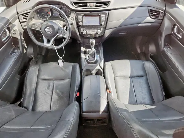 5N1AT2MN8HC830759 2017 NISSAN ROGUE - Image 8