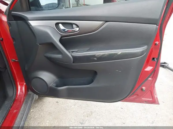 5N1AT2MN9GC810776 2016 NISSAN ROGUE - Image 8