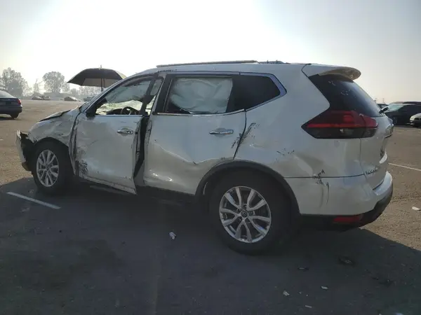 5N1AT2MN9HC759586 2017 NISSAN ROGUE - Image 2