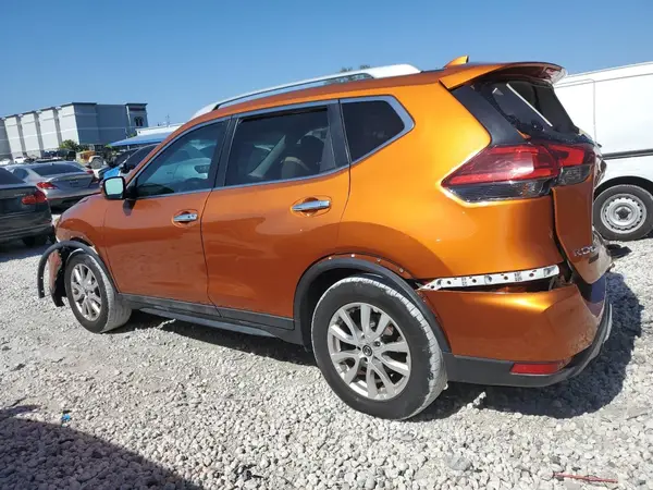 5N1AT2MN9HC761869 2017 NISSAN ROGUE - Image 2