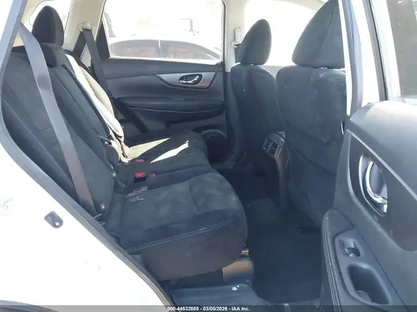 5N1AT2MNXGC765931 2016 NISSAN ROGUE - Image 8
