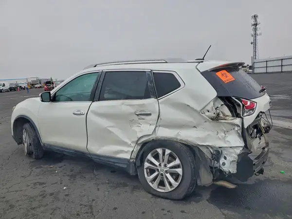 5N1AT2MNXGC797147 2016 NISSAN ROGUE - Image 2