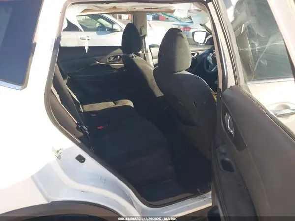 5N1AT2MNXGC916699 2016 NISSAN ROGUE - Image 8