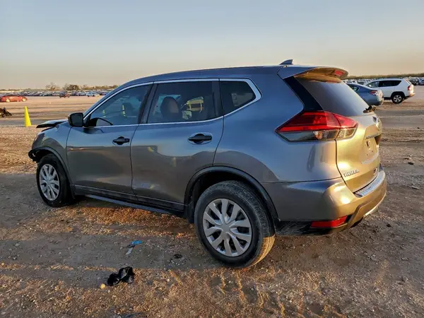 5N1AT2MNXHC739010 2017 NISSAN ROGUE - Image 2