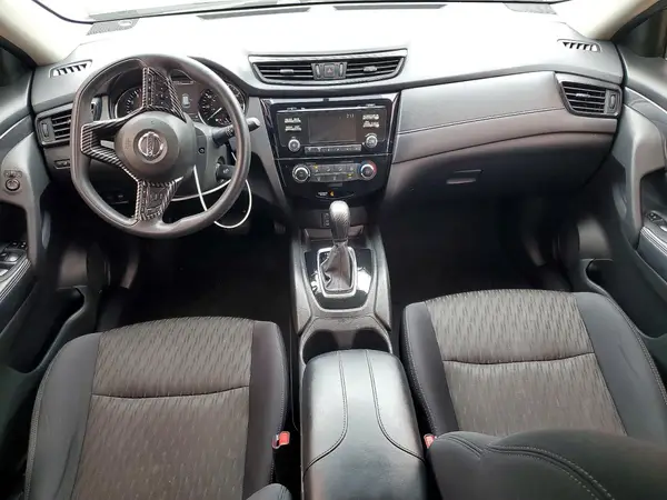 5N1AT2MNXHC760374 2017 NISSAN ROGUE - Image 8
