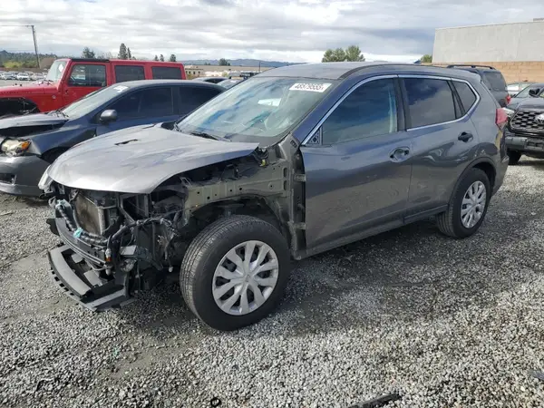 5N1AT2MNXHC815227 2017 NISSAN ROGUE - Image 1