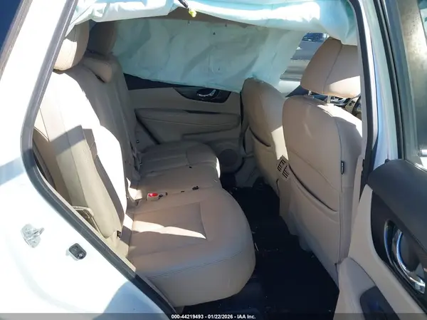 5N1AT2MT0GC758727 2016 NISSAN ROGUE - Image 8