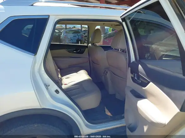 5N1AT2MT0GC778900 2016 NISSAN ROGUE - Image 8