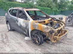 5N1AT2MT0GC799875 2016 NISSAN ROGUE