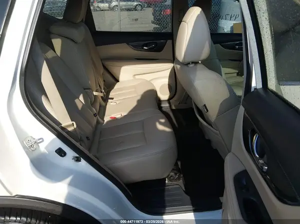 5N1AT2MT0GC806551 2016 NISSAN ROGUE - Image 8