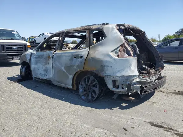 5N1AT2MT0GC842336 2016 NISSAN ROGUE - Image 2
