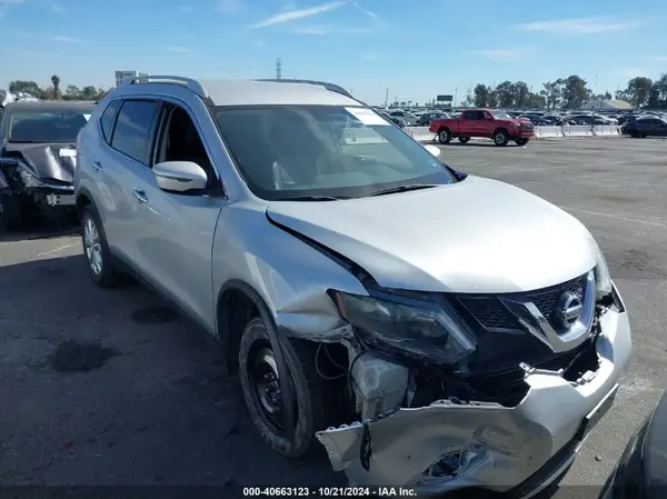 5N1AT2MT0GC844717 2016 NISSAN ROGUE - Image 1