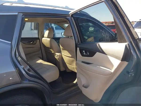 5N1AT2MT0GC867351 2016 NISSAN ROGUE - Image 8