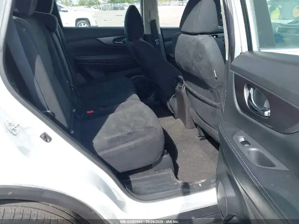 5N1AT2MT0GC880391 2016 NISSAN ROGUE - Image 8