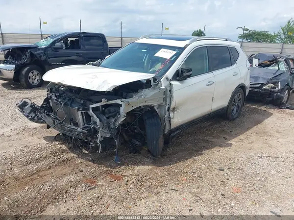 5N1AT2MT0GC915222 2016 NISSAN ROGUE - Image 2