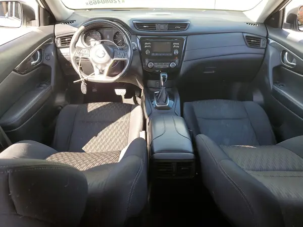 5N1AT2MT0HC731755 2017 NISSAN ROGUE - Image 8