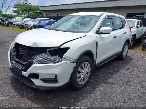 5N1AT2MT0HC741024 2017 NISSAN ROGUE - Image 2