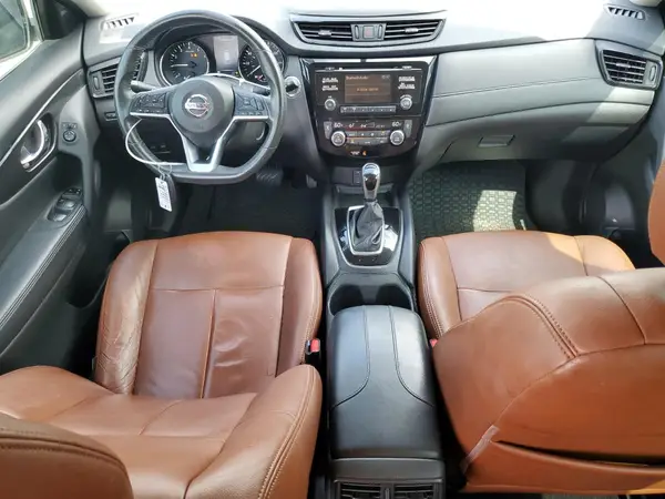 5N1AT2MT0HC745770 2017 NISSAN ROGUE - Image 8